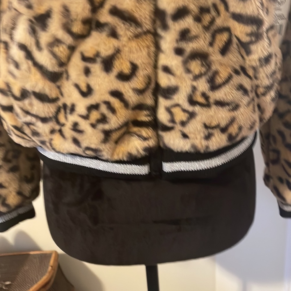 Girls Gyth bomber - Picture 3 of 6